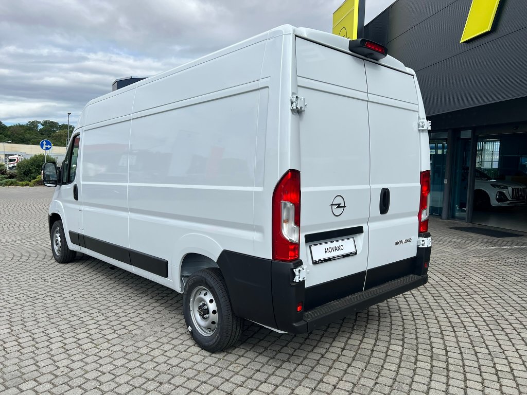 Opel Movano
