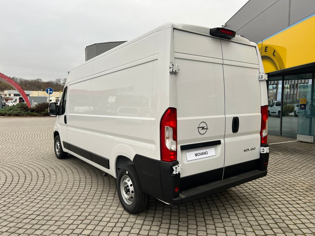 Opel Movano